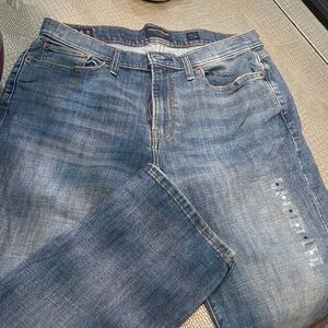 Lucky Brand Relaxed Fit Blue Jeans
